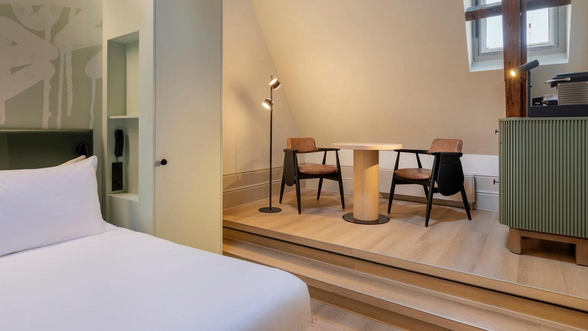 The College Amsterdam, Autograph Collection Hotel 5*