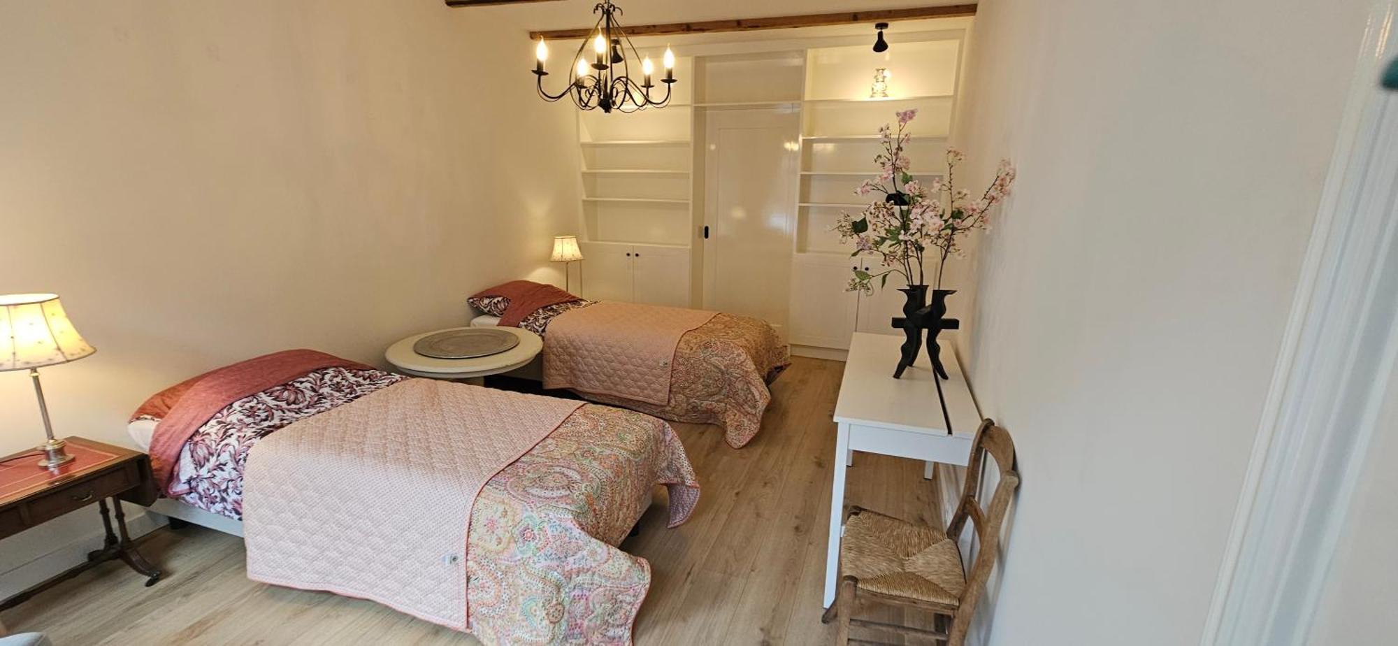 Appartement Center, Nearby Vondelpark