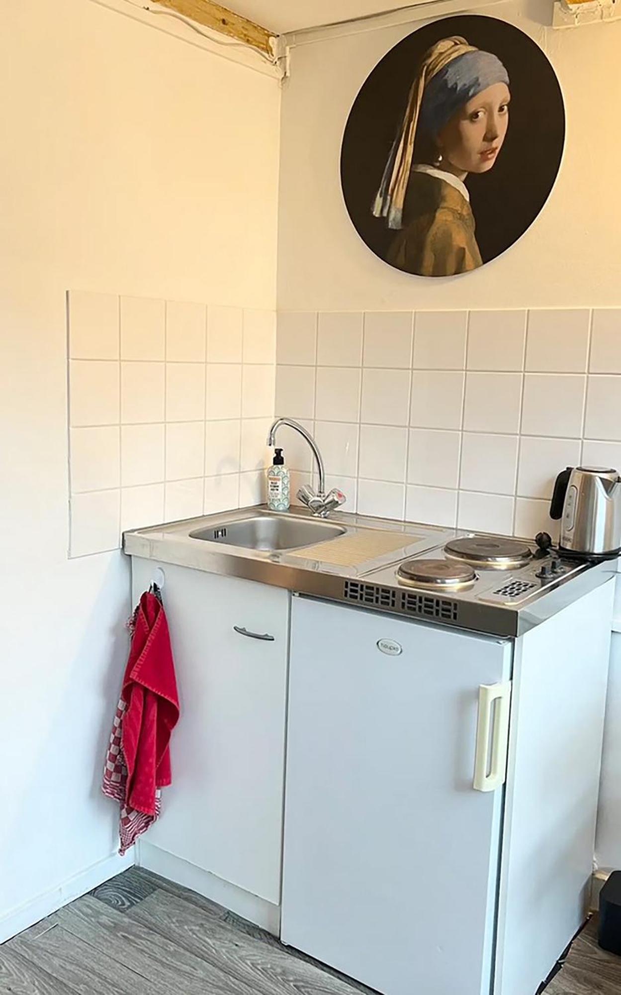 Gasthof Studio's In The Center Of With Canal View!
