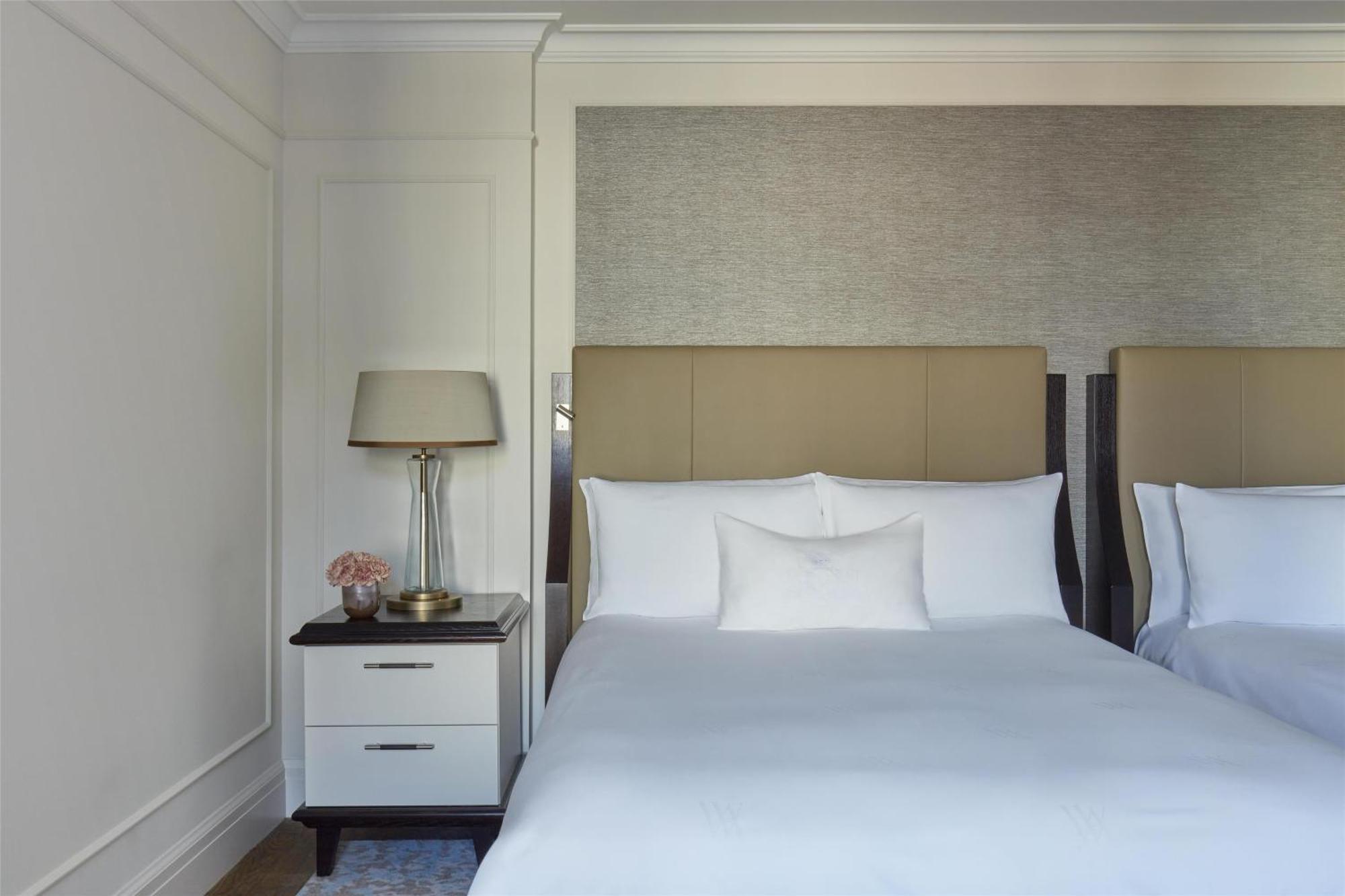 Waldorf Astoria Hotel 5*