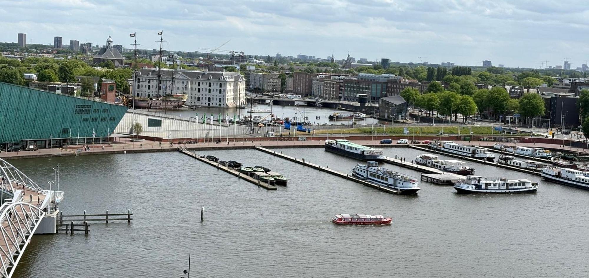 Hotel Hotelboot Zwaan *