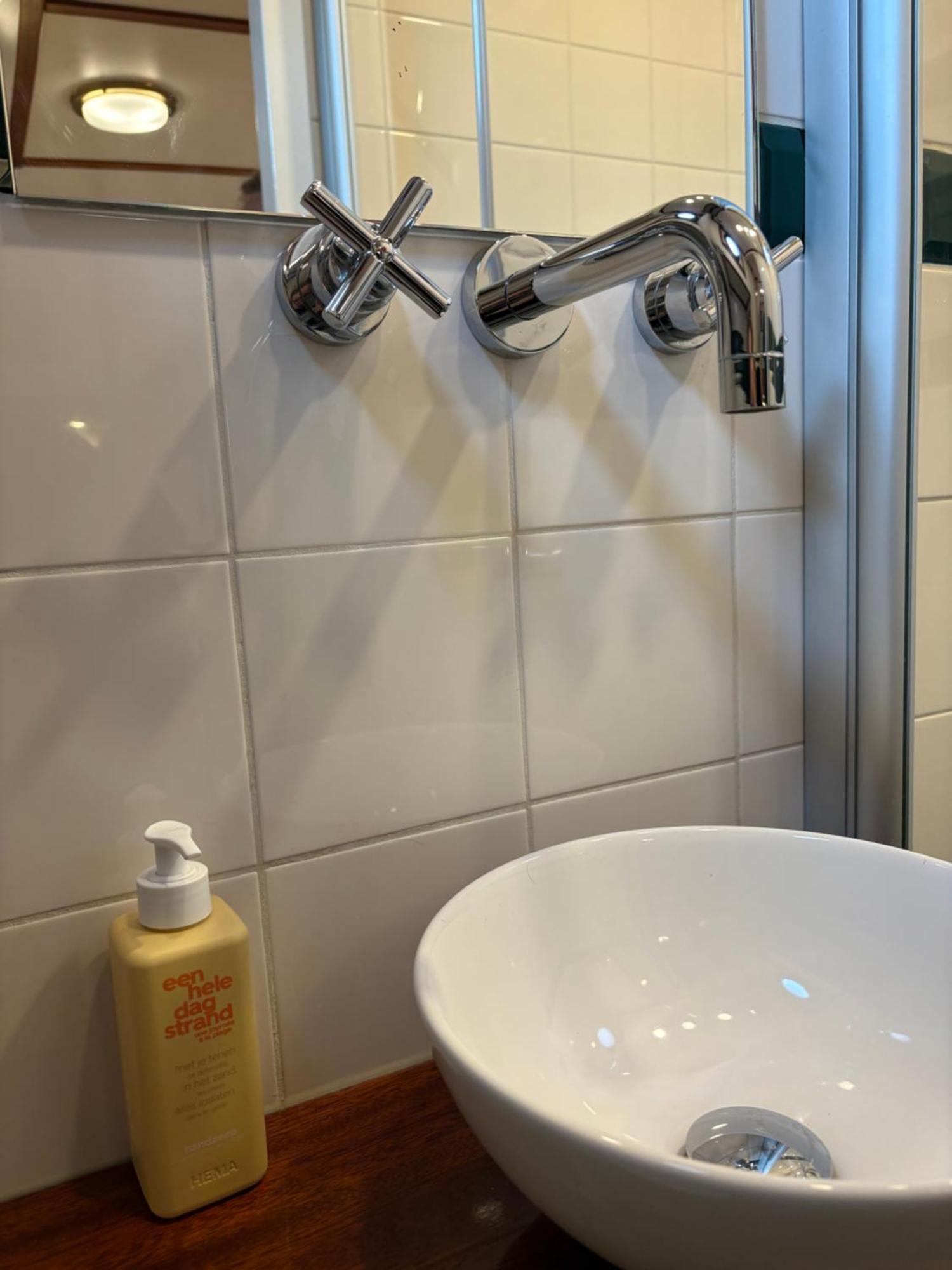 Hotel Hotelboot Zwaan Amsterdam