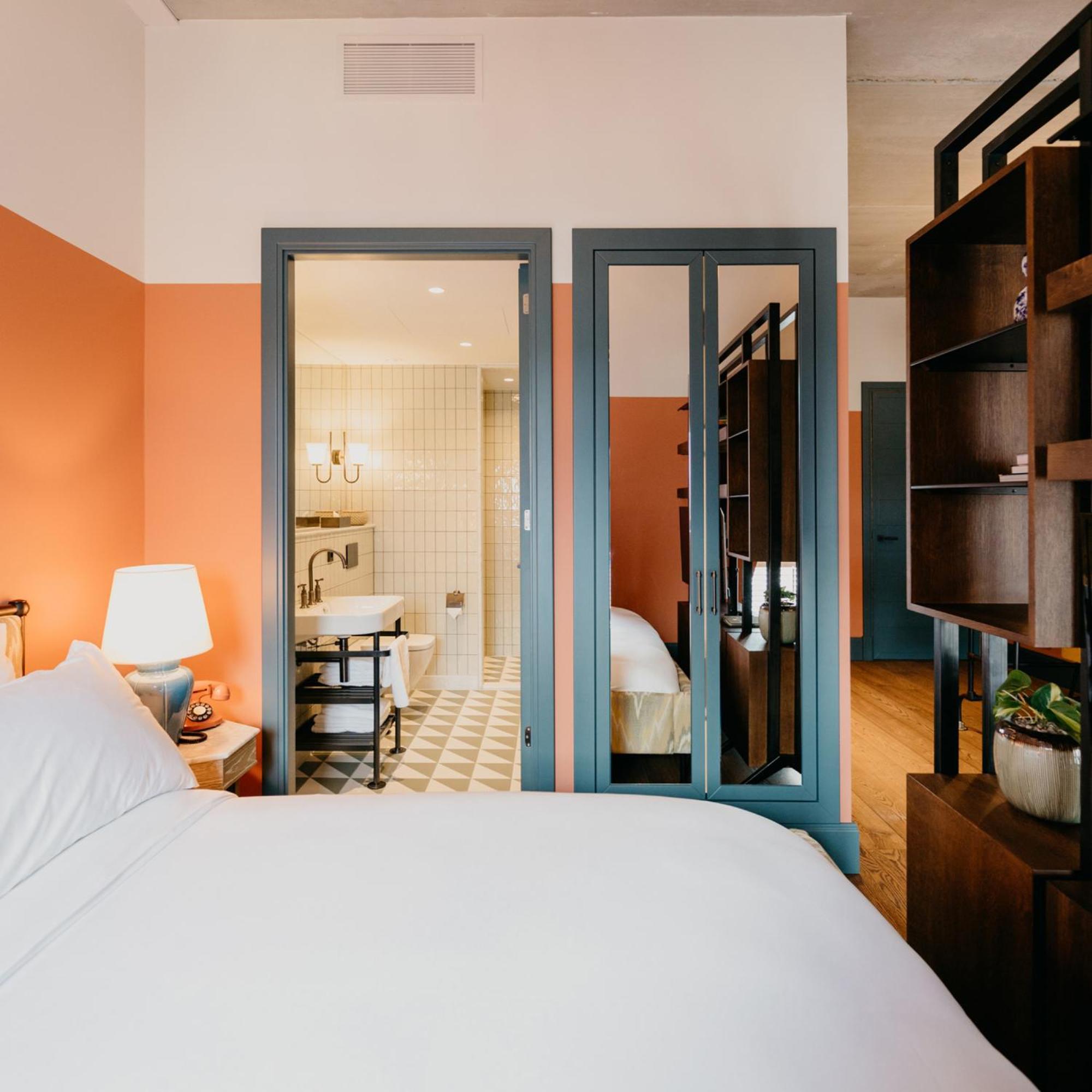 Hotel Boat&co 4*