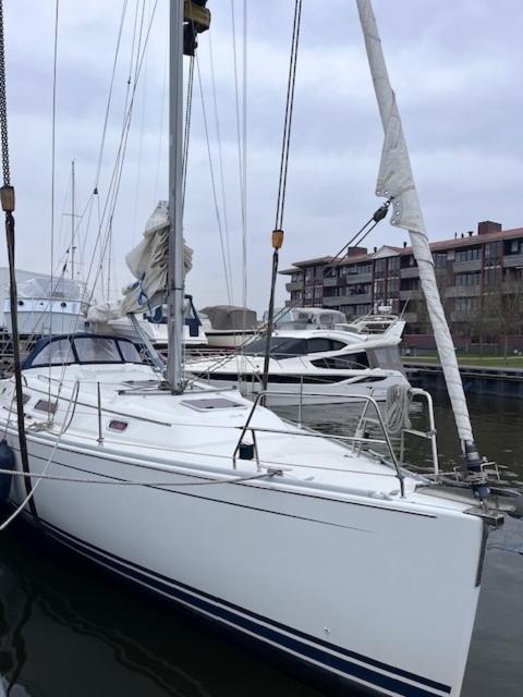 Private At Houseboat Amsterdam