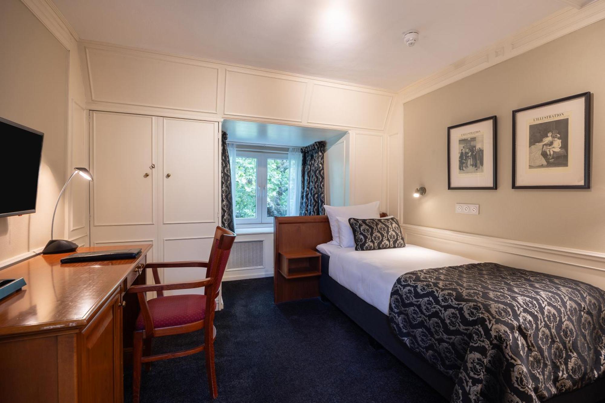 Apollofirst Boutique 4* Amsterdam