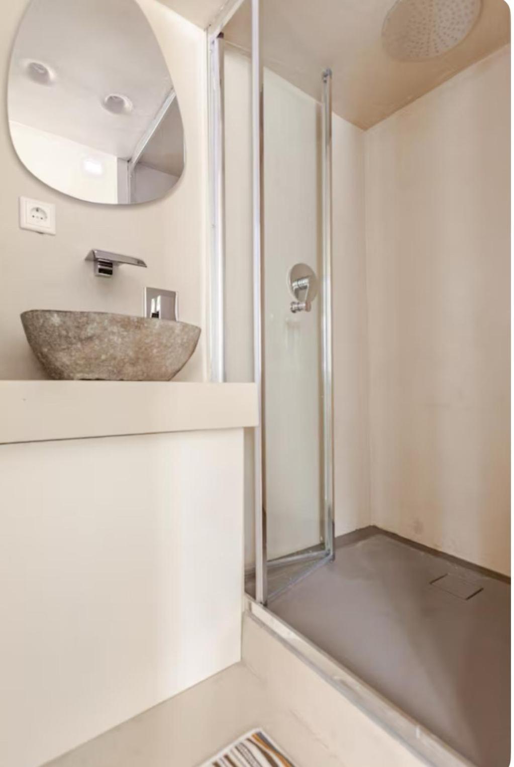 Luxury Canal In The Location Of !!! Appartement Amsterdam