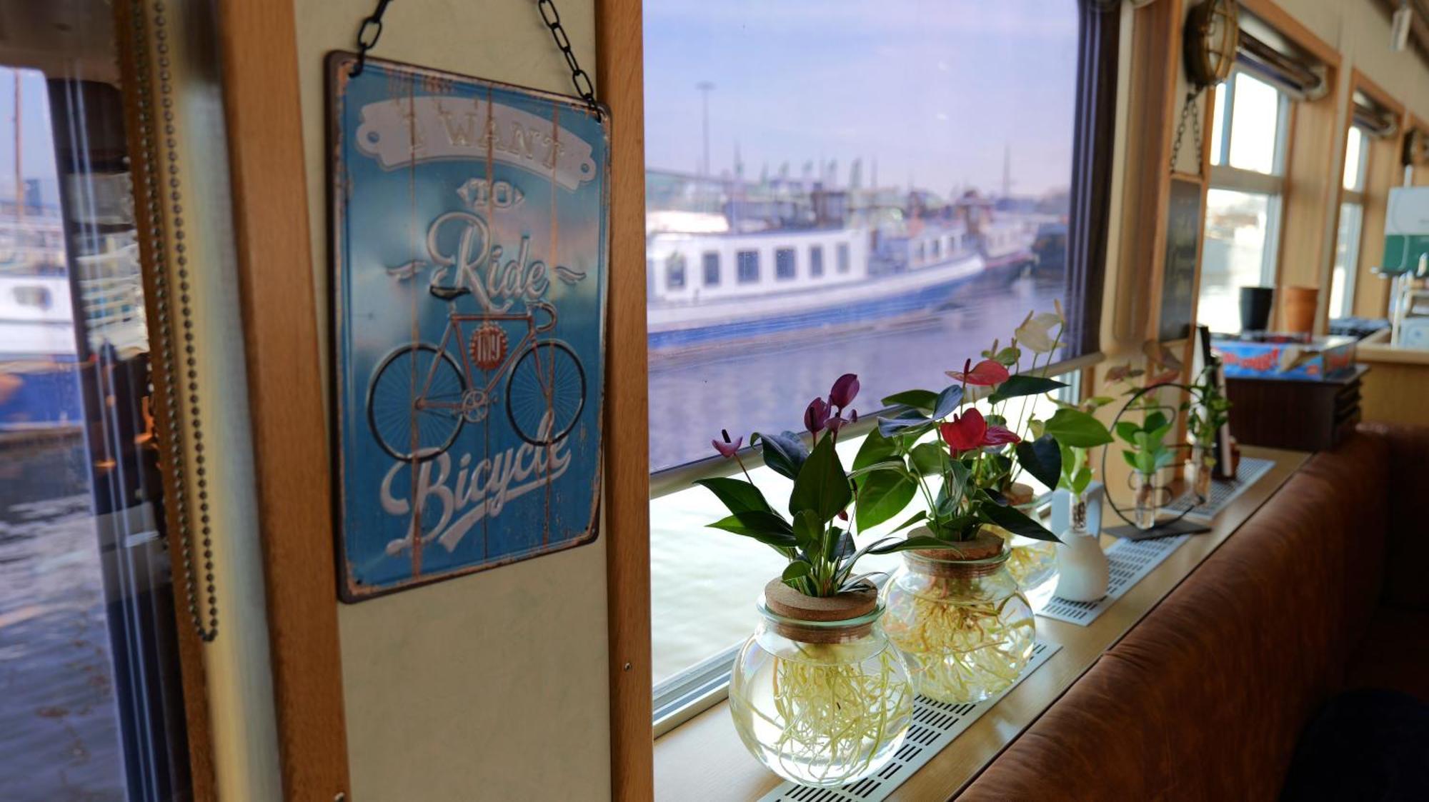 Hotel Botel Clair D'Etoile *