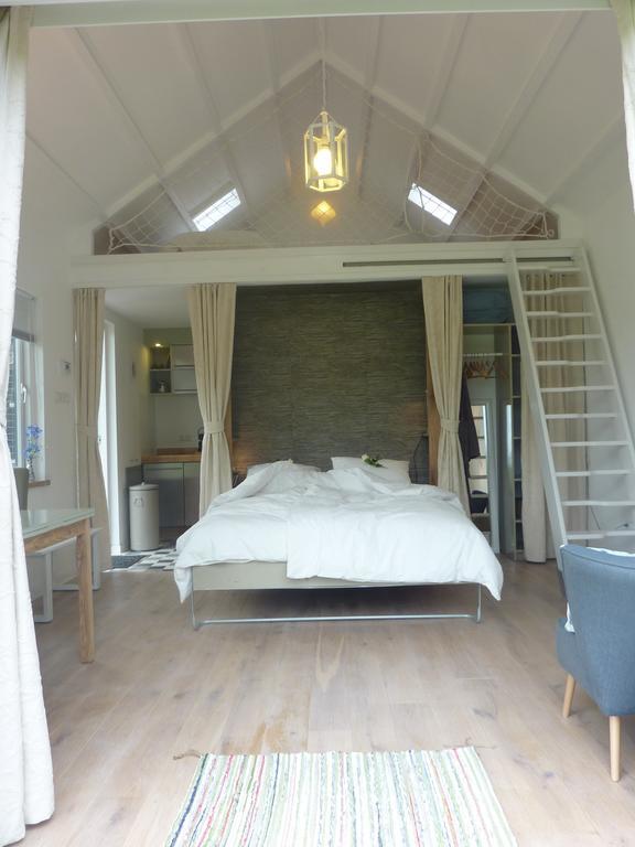 Bloom Bed & Breakfast