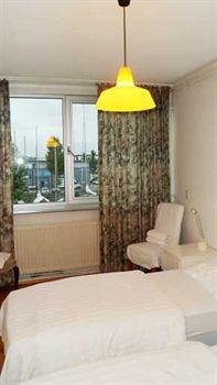 Hotel Ijplein Amsterdam