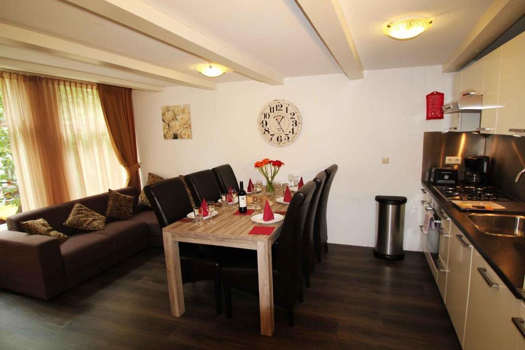Coco's Outback Apartment Amsterdam