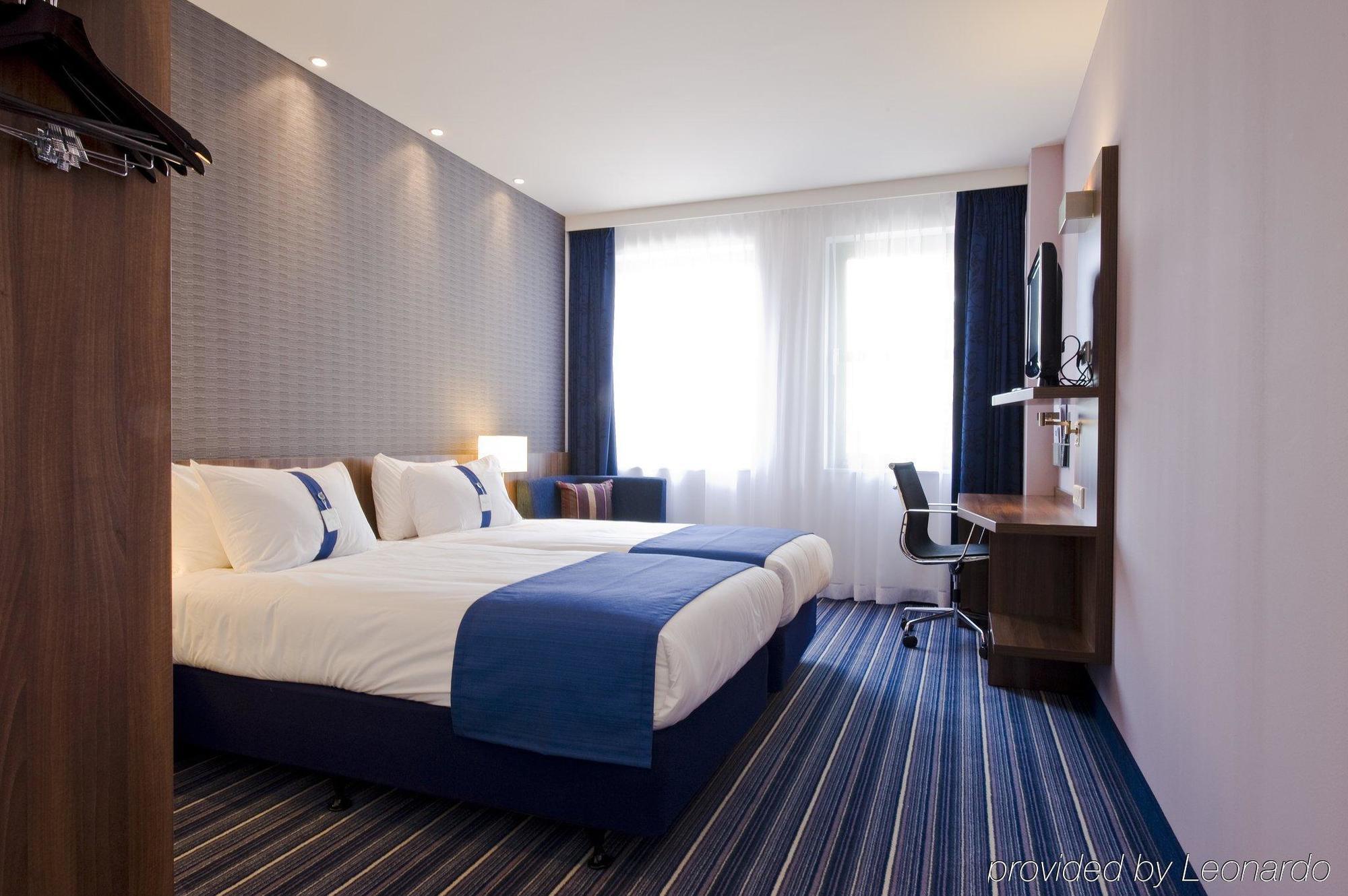 Holiday Express - Sloterdijk Station By Ihg 3* Amsterdam