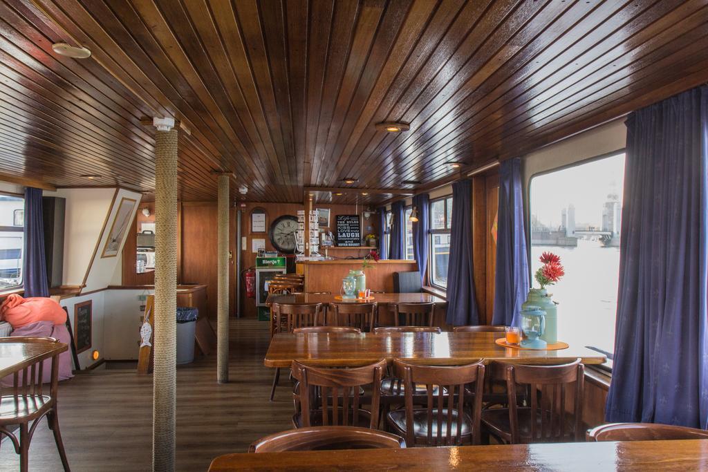 City Tripper Botel
