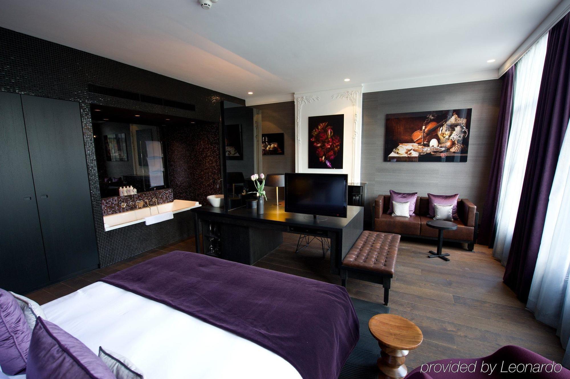 Canal House Hotel 4*
