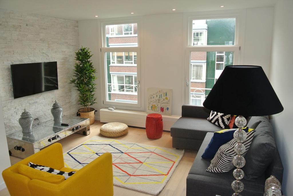 Van Gogh Apartment *