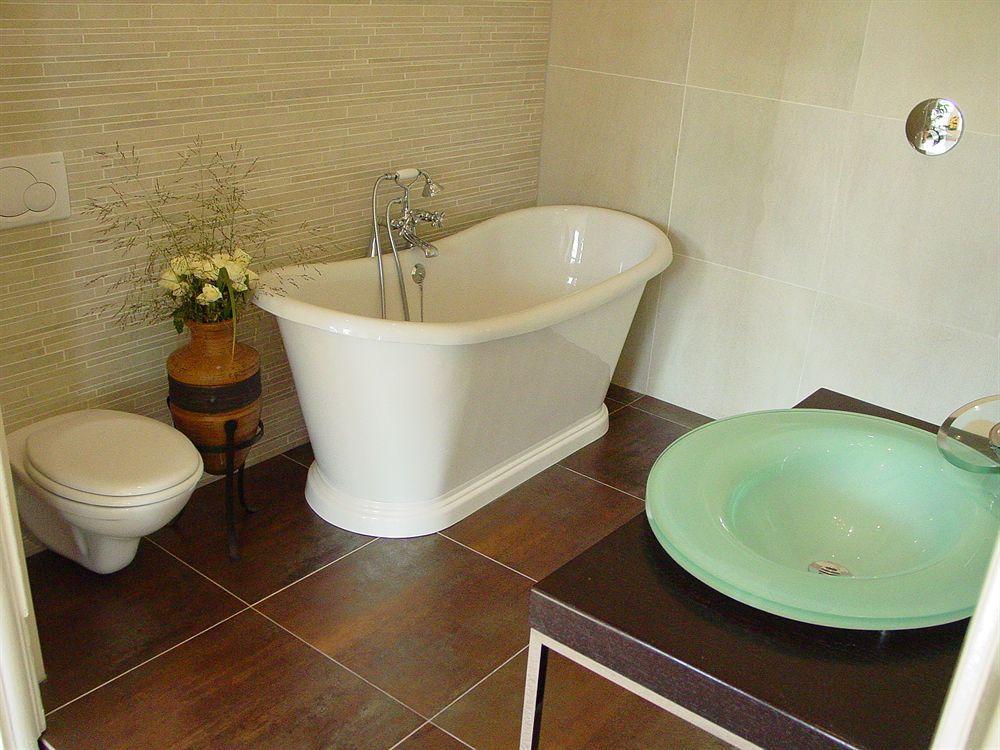 Hotel Amstel Corner 3*