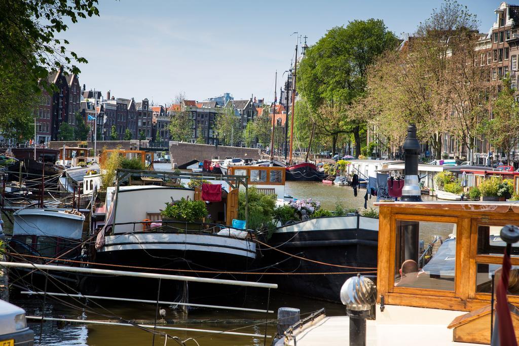 Westerdok25 Bed & Breakfast *