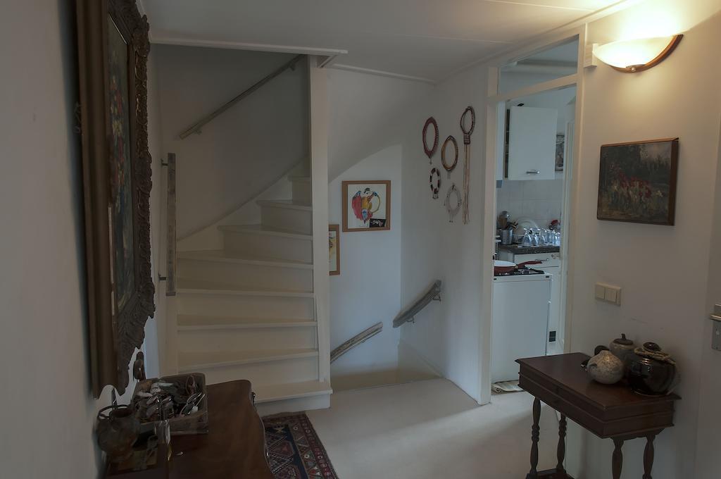 Frida Badoux Bed & Breakfast Amsterdam