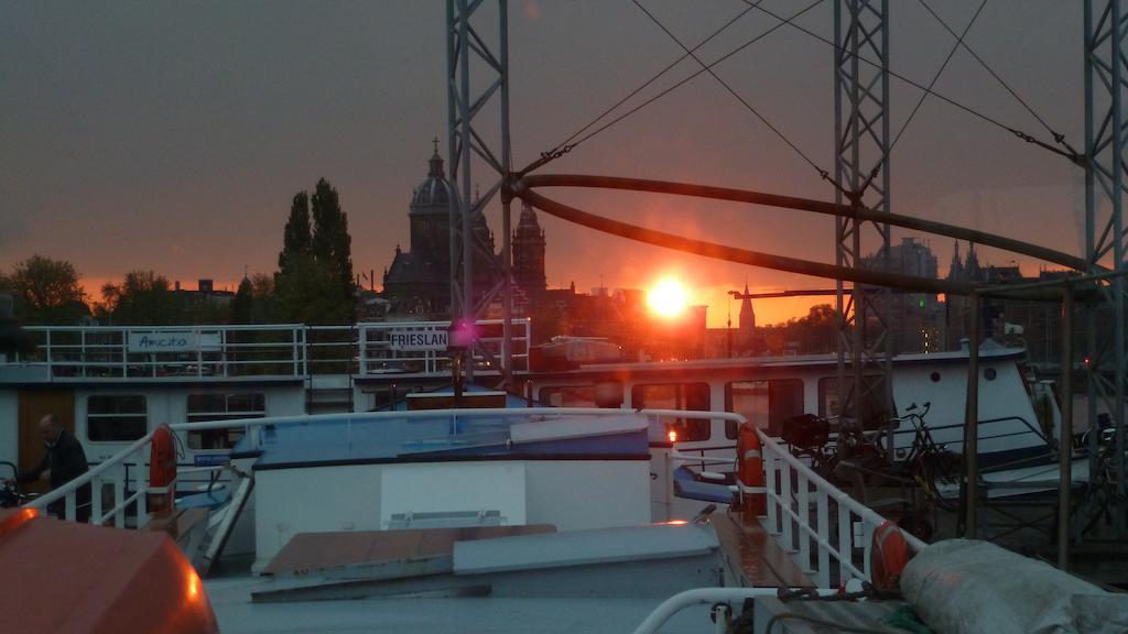 Botel Anna Maria Ii *