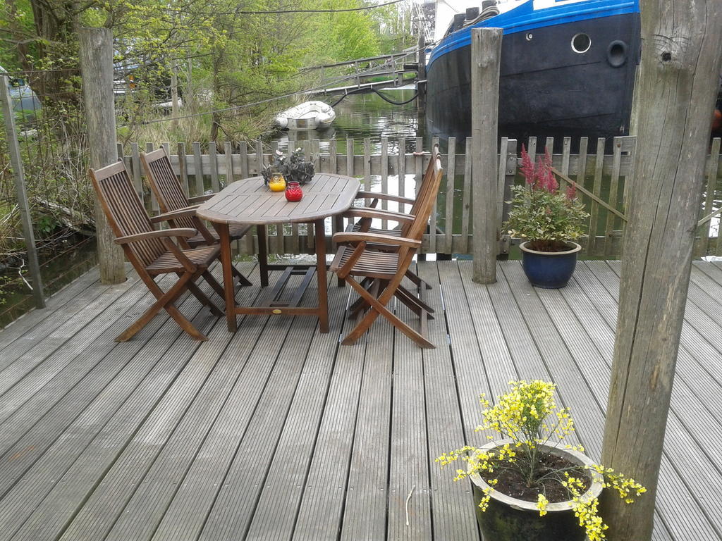 Houseboat Vliegenbos Amsterdam