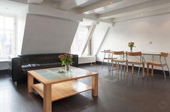 Hotel Monnikenstraat *