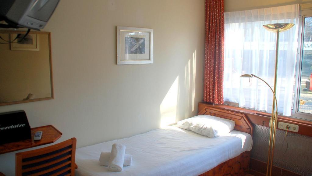 Hostel Budget Hostel Bargain Toko *