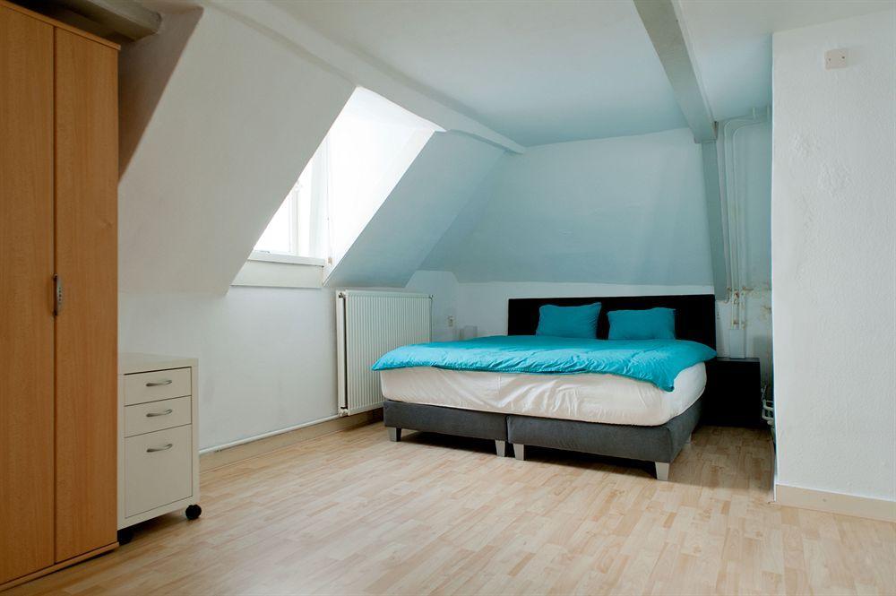 Prins Hendrik Hotel