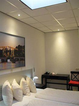 The Bridge Hotel 3*