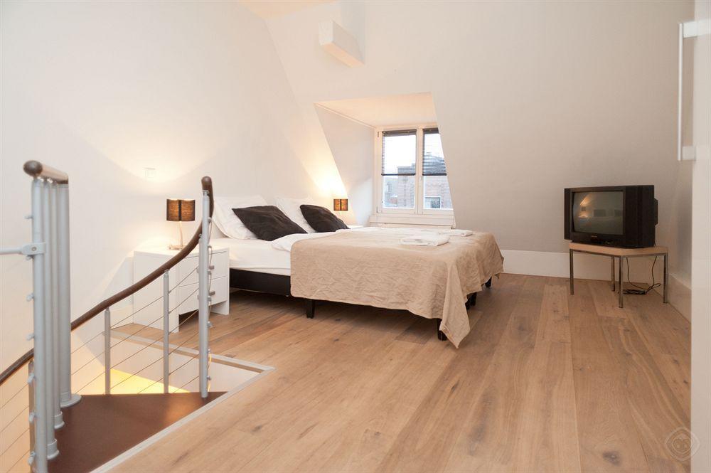The Leidse Square Apartment *
