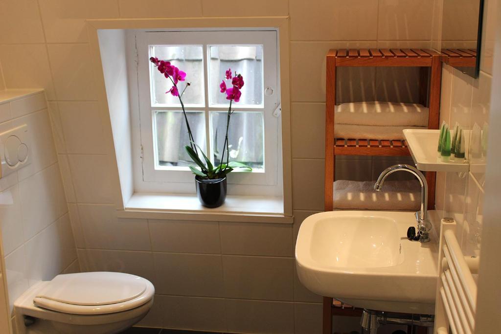 Jewel Canal Homestay