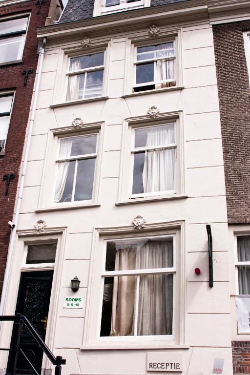 The Veteran Hostel *