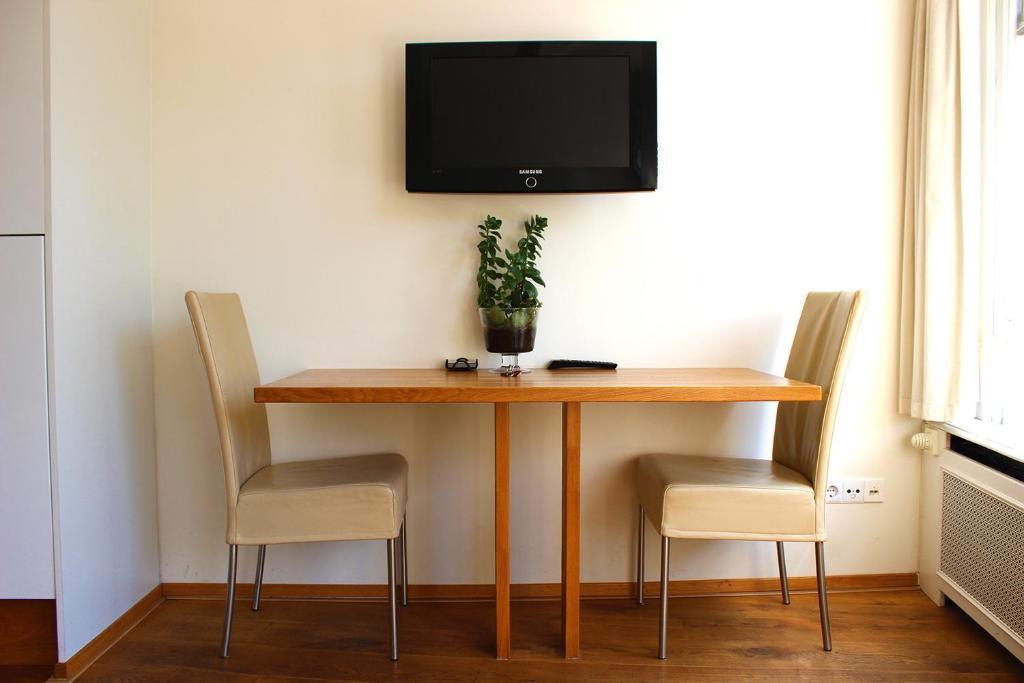Jewel Canal Homestay Amsterdam