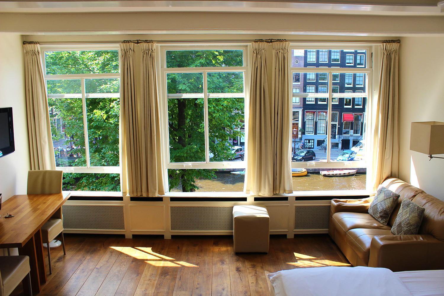 Homestay Jewel Canal *