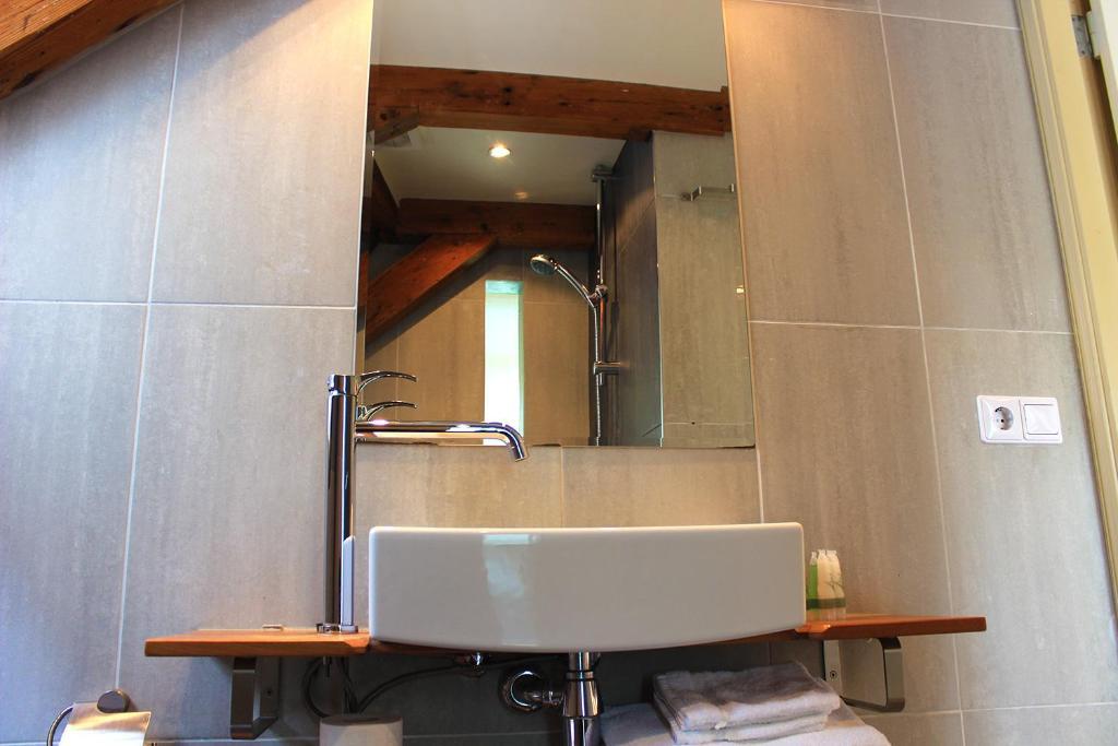 Homestay Jewel Canal *
