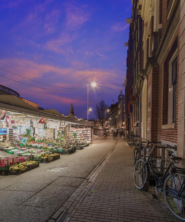Apartment Luxury Flower Market Amsterdam