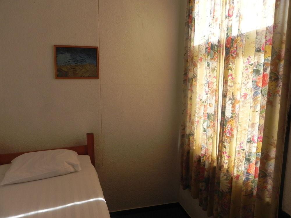 Hotel Crown