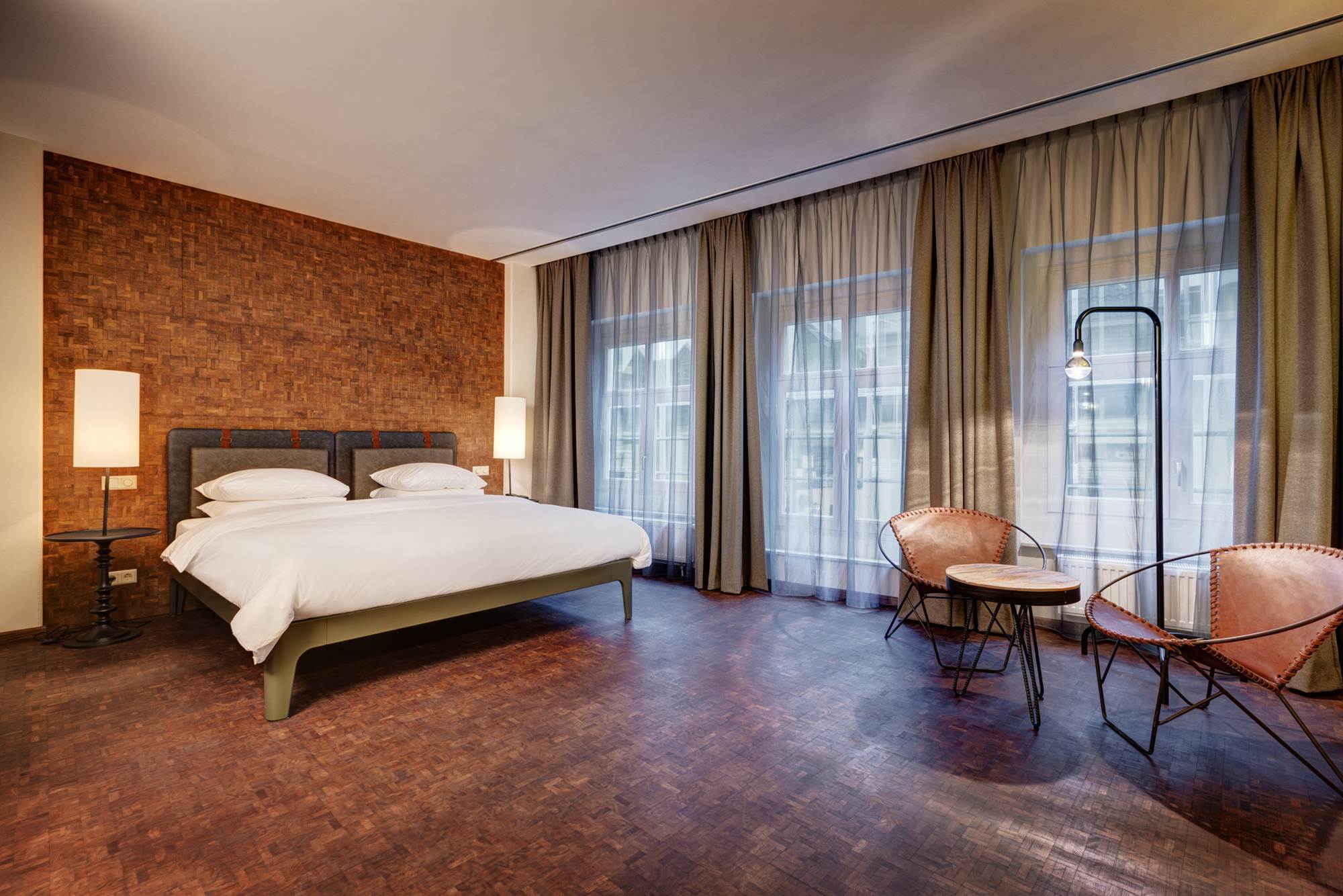 V Nesplein Hotel Amsterdam