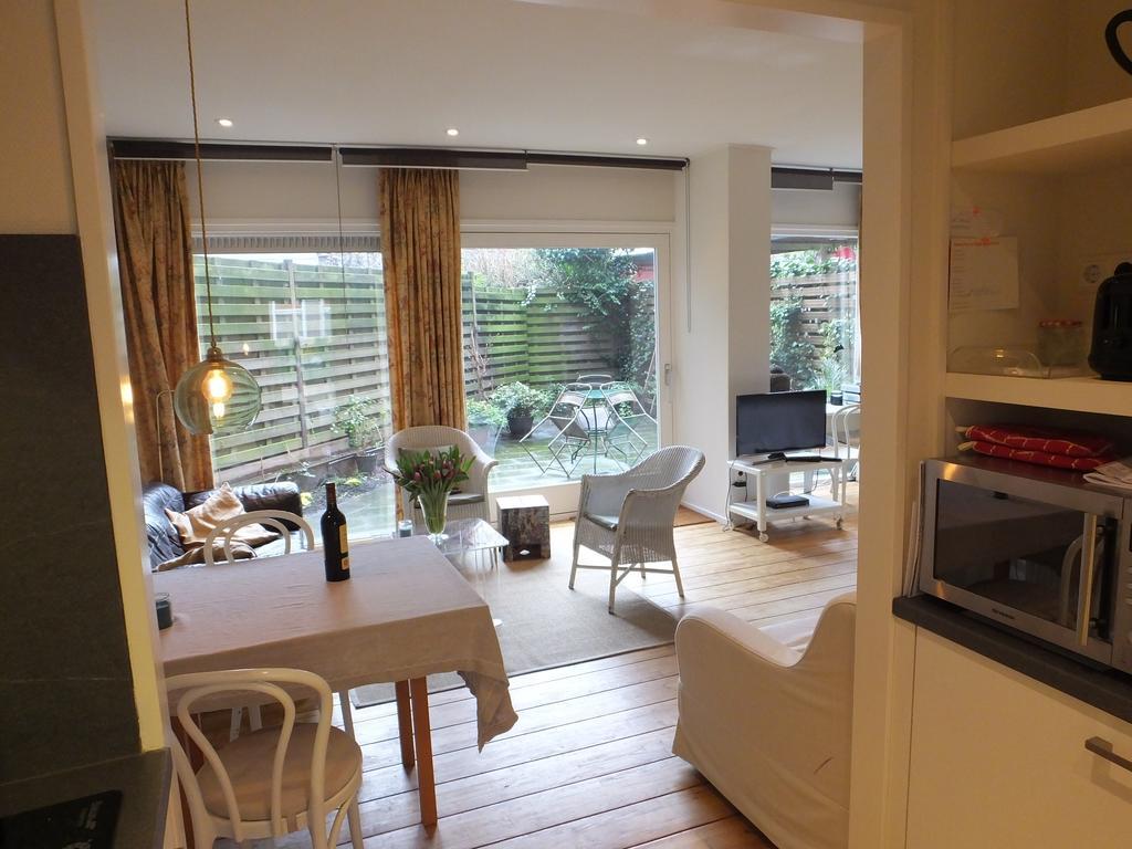 Apartment Alberdingk Thijmstraat