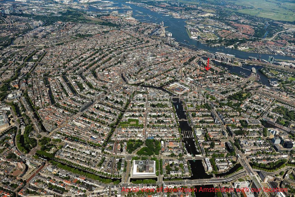 Apartment Charming Canal House 4p Amsterdam