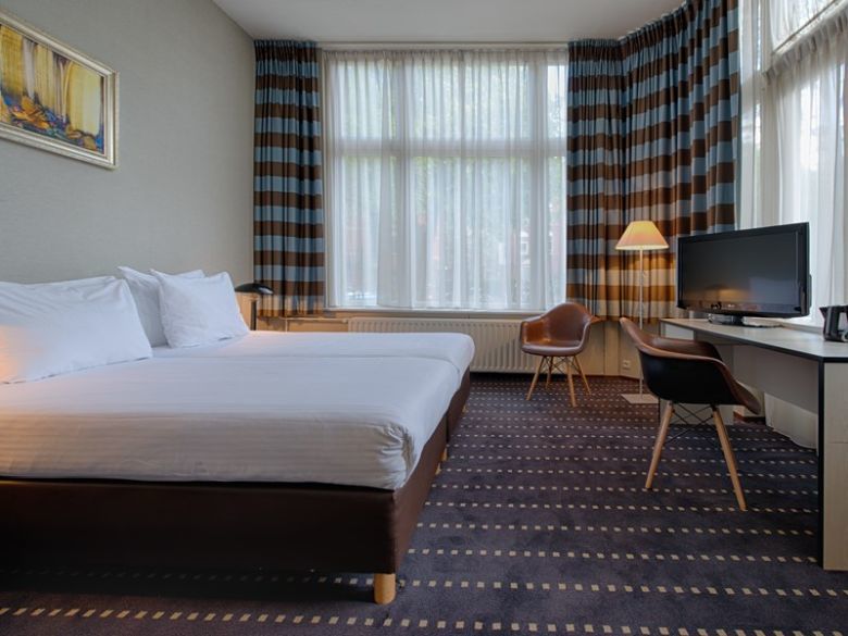 Hotel Leonardo Center