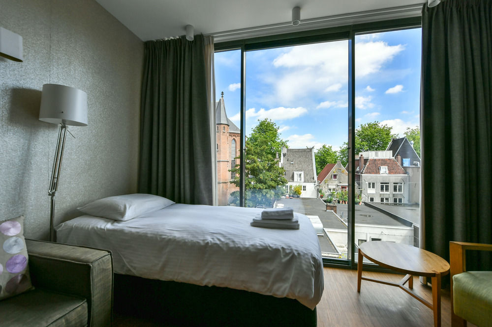 Hotel The Bank 3*