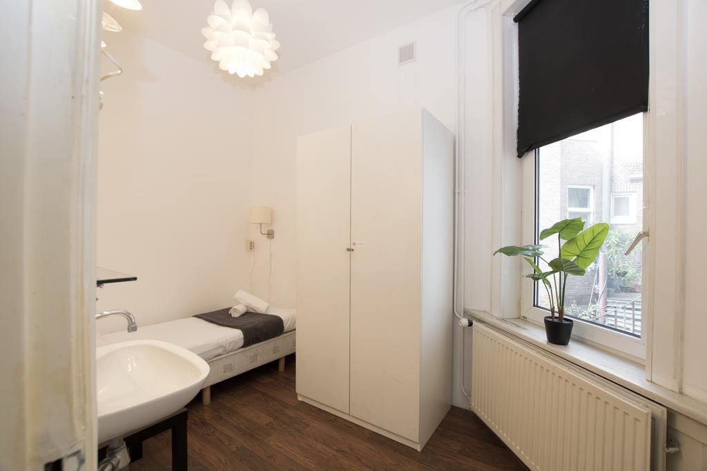 Bed & Breakfast Bilderdijkstraat *