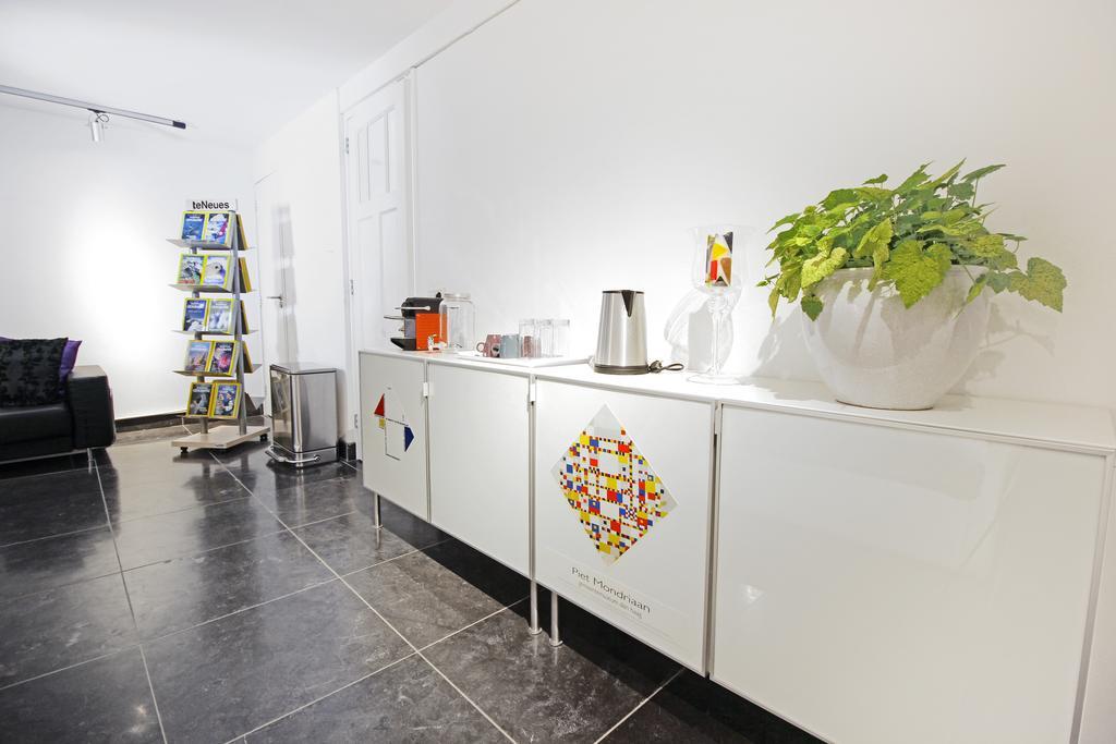 Bed & Breakfast Ground Floor Canal 2*