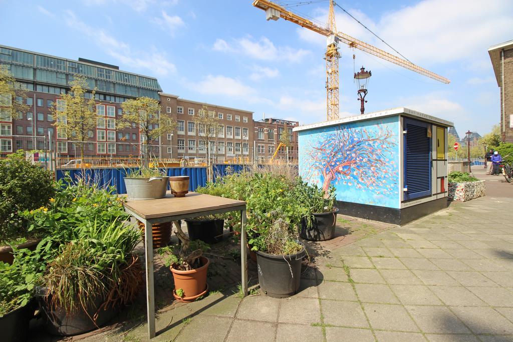 Bed & Breakfast Ground Floor Canal Amsterdam