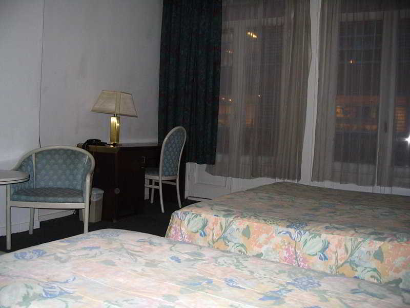 Hotel Gogh