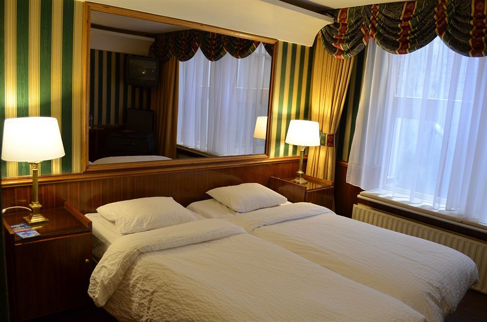 Hotel Rembrandtplein