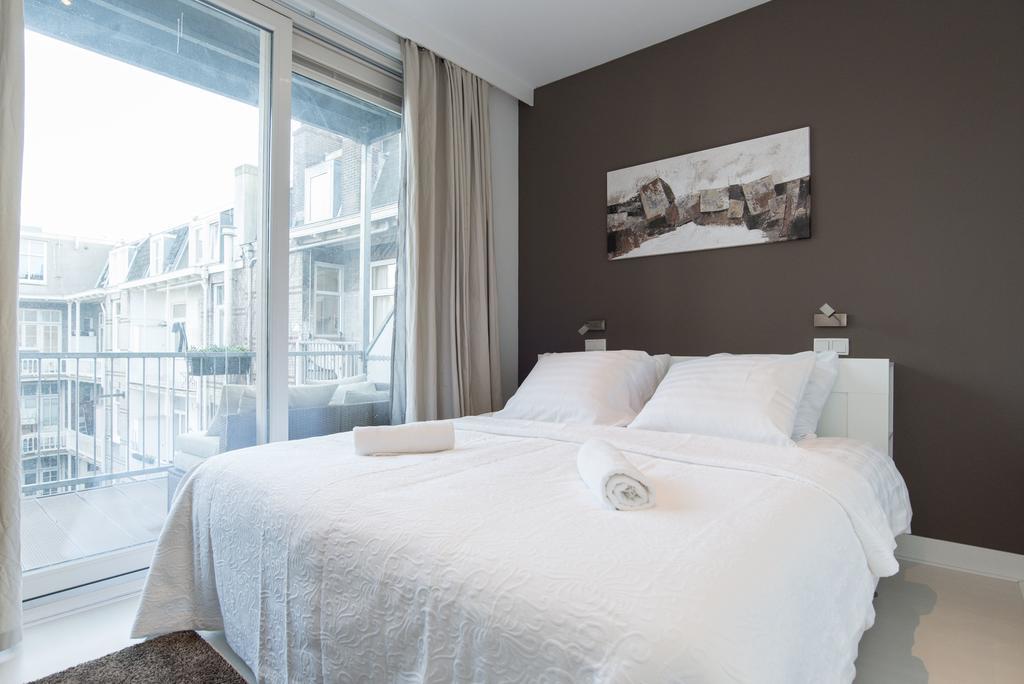 Van Gogh Apartment Amsterdam