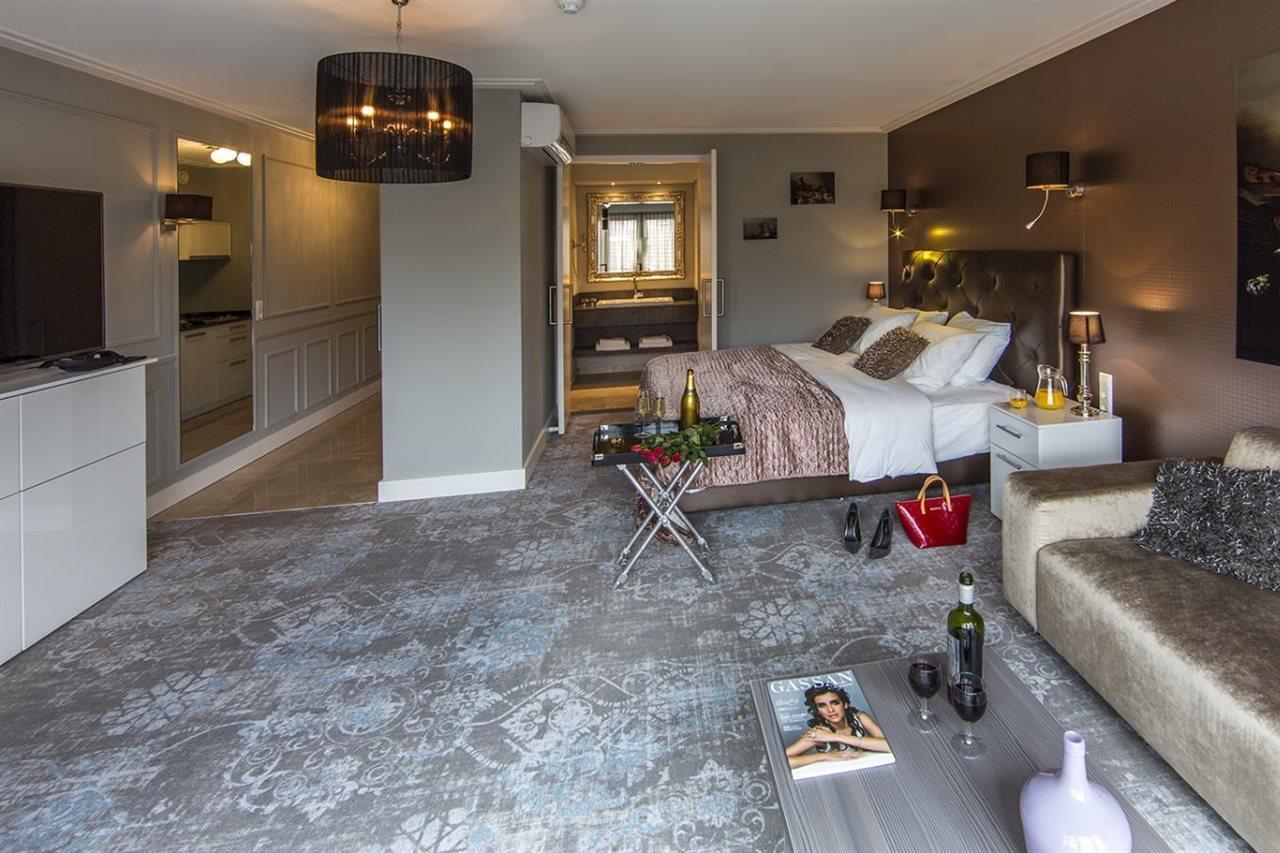 Hotel Luxury