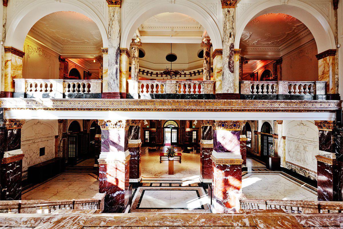 Hotel Tropen 3*