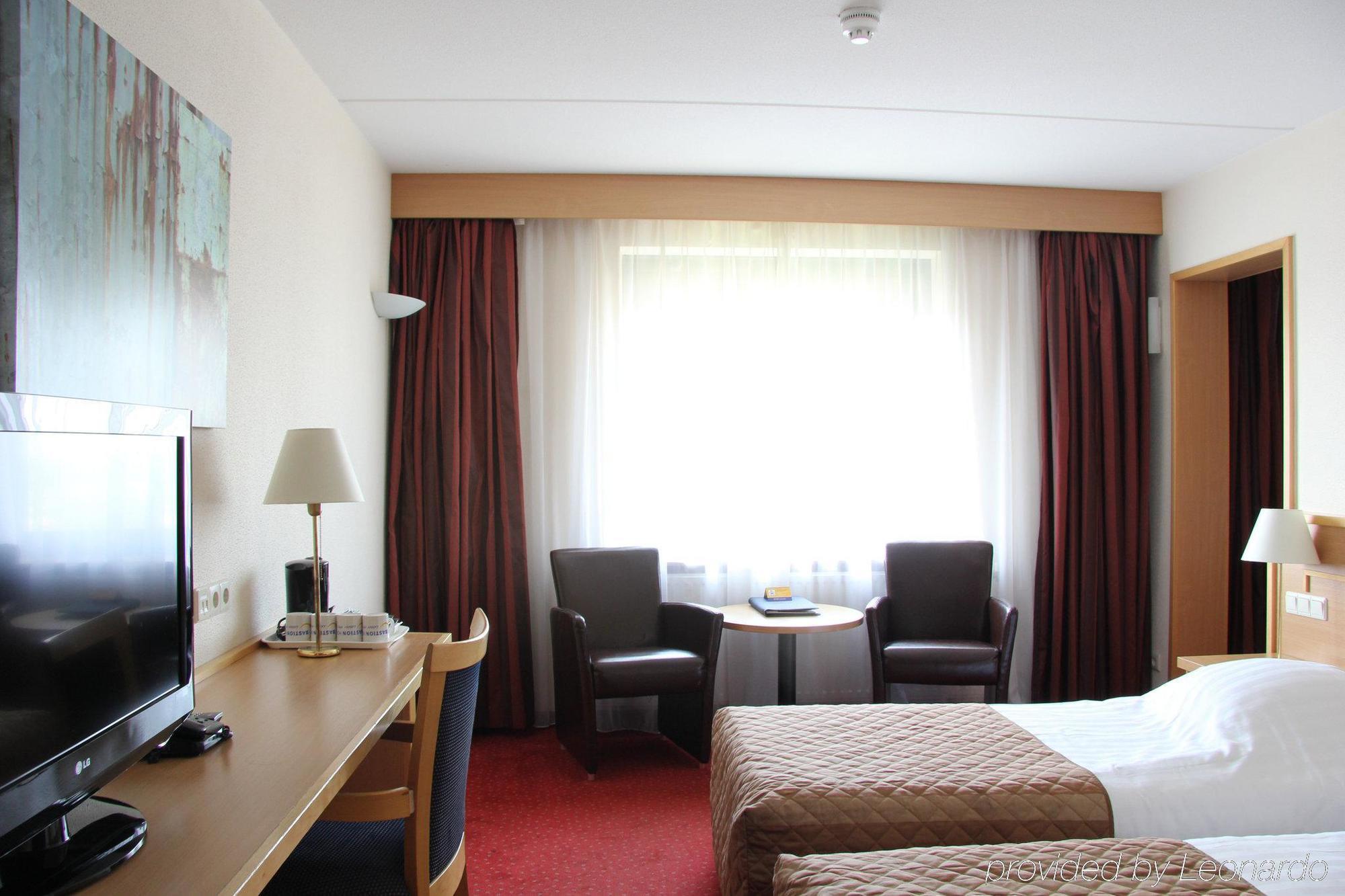 Bastion Amstel Hotel 3*