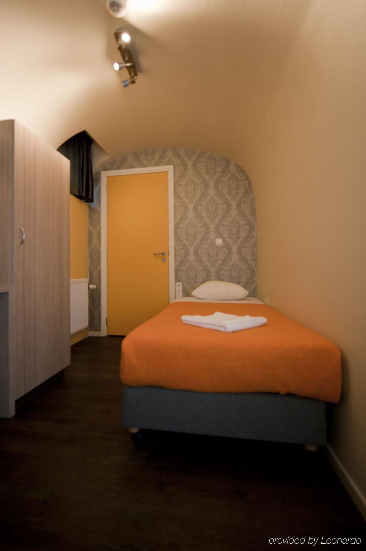 City Hotel Amsterdam 3*